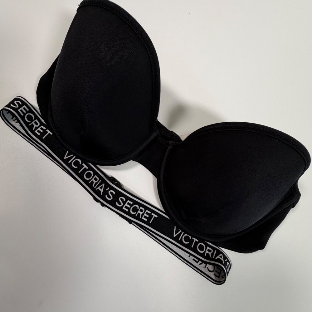 Victoria's Secret The Beach Bandeau Bikini Top Black Logo 32D Minimalist Rave